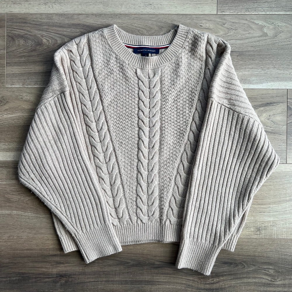 Tommy Hilfiger Oversized Boxy Cable Knit Sweater Brown